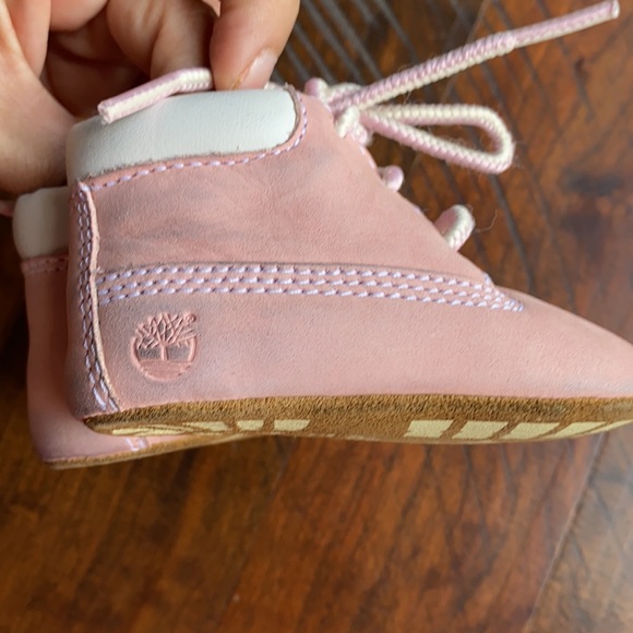 TIMBERLAND CRIB BOOTIE PINNK SIZE 1 - Picture 4 of 13